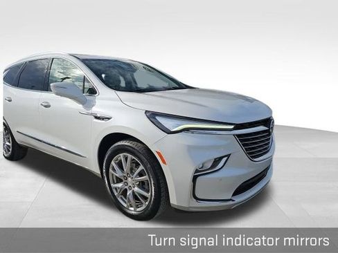 Used 2022 Buick Enclave Premium w/ Experience Buick Package image 32