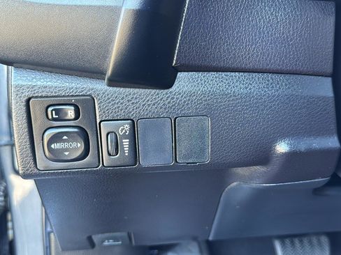 Used 2019 Toyota Corolla SE image 12