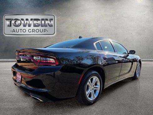 Used 2023 Dodge Charger SXT w/ Cold Weather Package RWD image 4