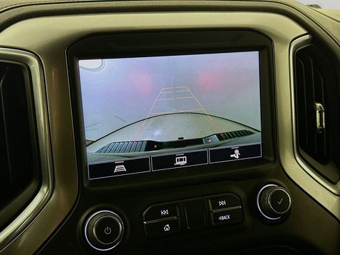 Used 2022 Chevrolet Silverado 2500 LTZ w/ LTZ Convenience Package image 15