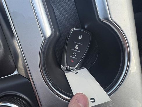 Used 2025 Chevrolet Blazer LT image 22