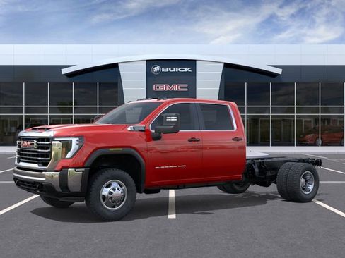 New 2026 GMC Sierra 3500 Pro AWD/4WD image 2