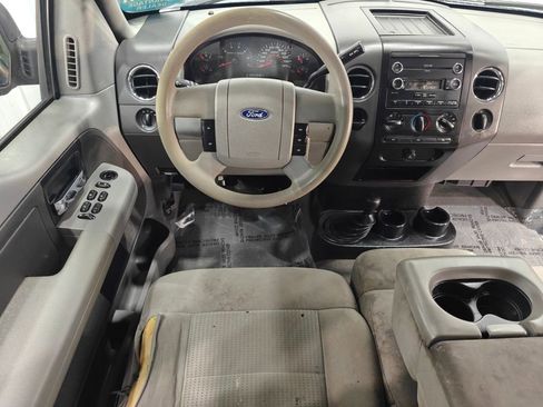 Used 2007 Ford F150 XLT image 4
