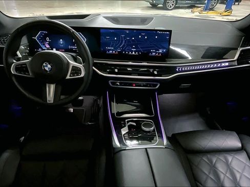 Used 2025 BMW X5 xDrive40i image 14