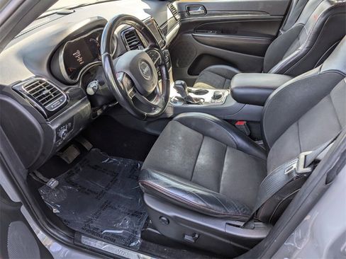 Used 2021 Jeep Grand Cherokee Trailhawk image 9