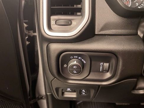 Used 2023 RAM 1500 Big Horn image 20