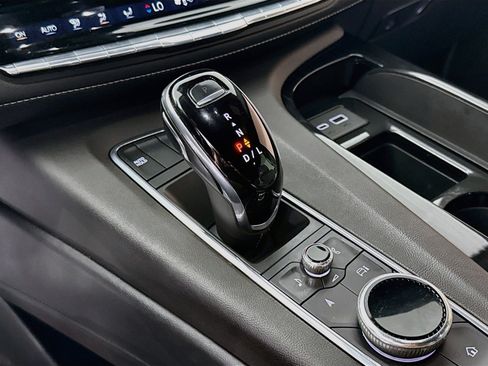 Used 2021 Cadillac Escalade Sport RWD image 20