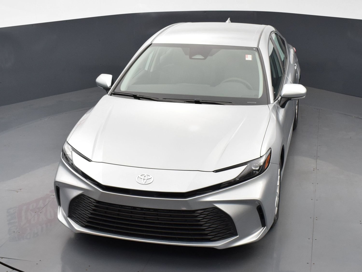 Used 2025 Toyota Camry LE FWD image 23