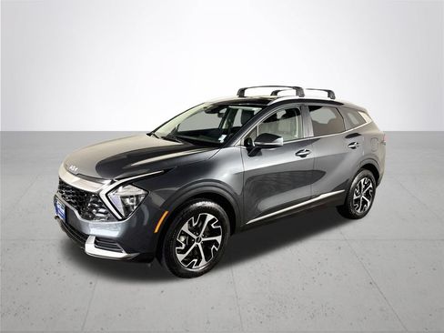 Used 2023 Kia Sportage EX AWD/4WD image 2