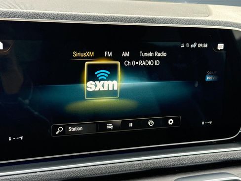 Used 2021 Mercedes-Benz GLE 350 4MATIC image 24