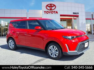 Used 2025 Kia Soul LX FWD video 1