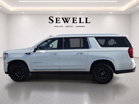 Used 2023 GMC Yukon XL Denali w/ Denali Reserve Package AWD/4WD image 2