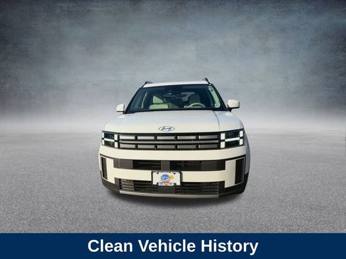 Used 2025 Hyundai Santa Fe SEL image 6