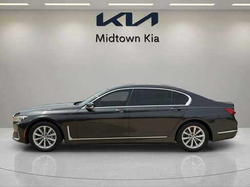 Used 2020 BMW 740i xDrive w/ Cold Weather Package AWD/4WD image 6