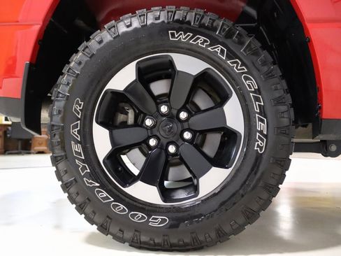 Used 2024 RAM 1500 Laramie image 82