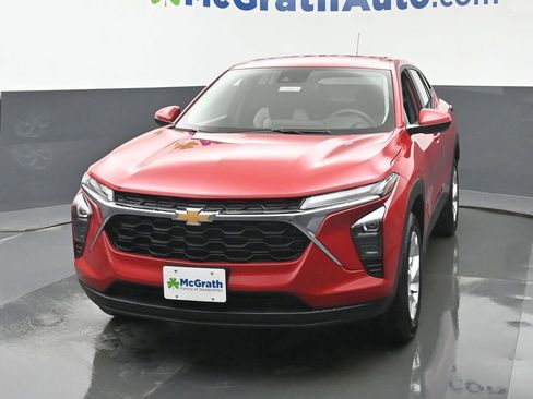 New 2026 Chevrolet Trax LS w/ LS Convenience Package image 5