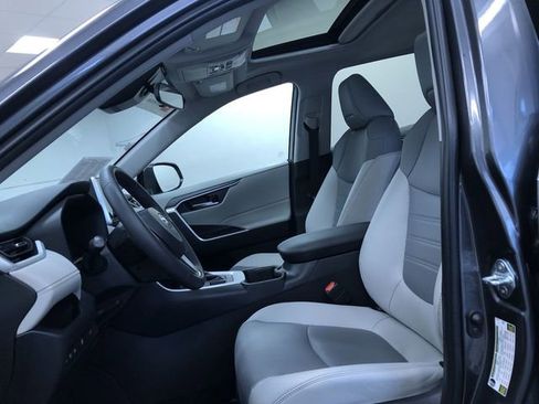 Certified 2023 Toyota RAV4 XLE Premium image 18