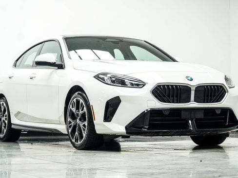 Used 2025 BMW 228i xDrive AWD/4WD image 4