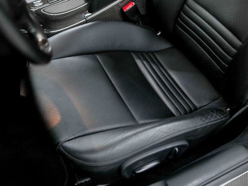 Used 2002 Porsche 911 GT2 RWD image 48