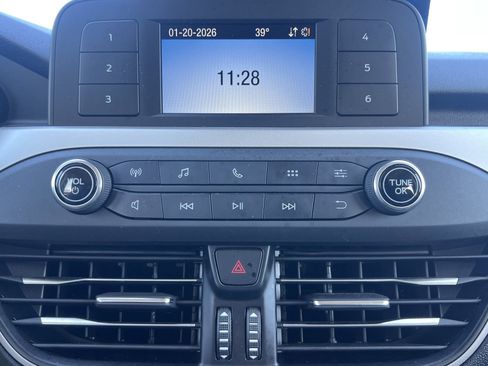 Used 2021 Ford Escape S image 7