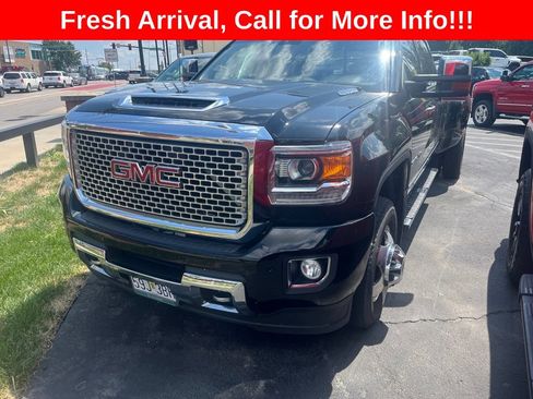 Used 2017 GMC Sierra 3500 Denali w/ Duramax Plus Package AWD/4WD image 3