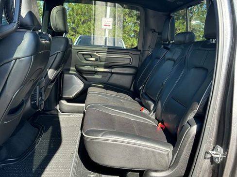 Used 2019 RAM 1500 Limited image 12