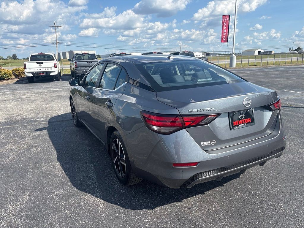 Used 2024 Nissan Sentra SV FWD image 6