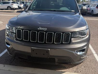 Used 2020 Jeep Grand Cherokee Laredo