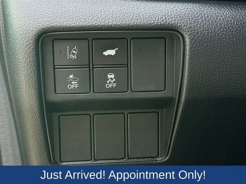 Used 2017 Honda CR-V EX-L image 12