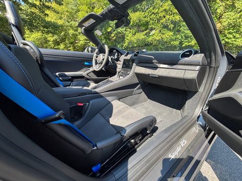 Certified 2025 Porsche 718 Boxster Spyder RS image 24