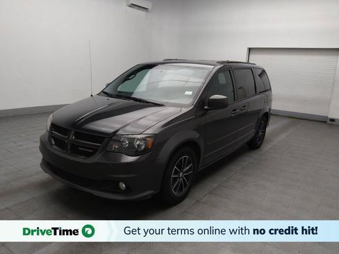 Used 2017 Dodge Grand Caravan GT FWD image 1
