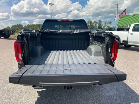 Used 2025 GMC Sierra 1500 Denali AWD/4WD image 22