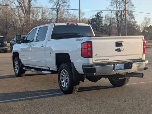 Used 2017 Chevrolet Silverado 2500 LT w/ LT Convenience Package image 7