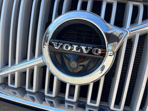 Used 2016 Volvo XC90 T6 Inscription w/ Vision Package image 14