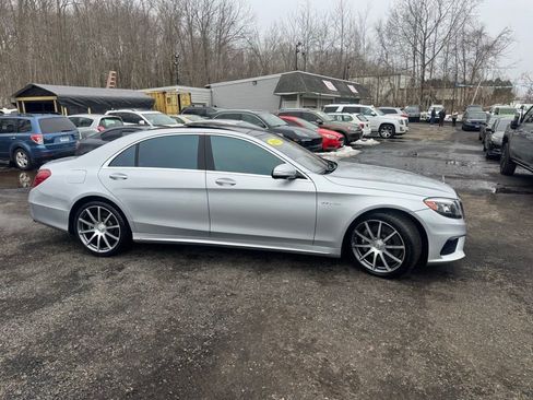 Used 2017 Mercedes-Benz S 63 AMG 4MATIC Sedan image 4