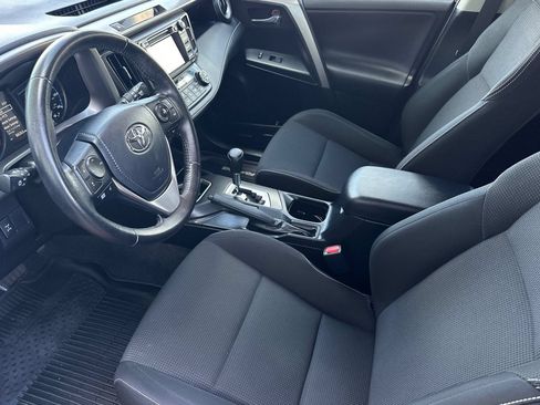 Used 2017 Toyota RAV4 XLE w/ All Weather Liner Package AWD/4WD image 10