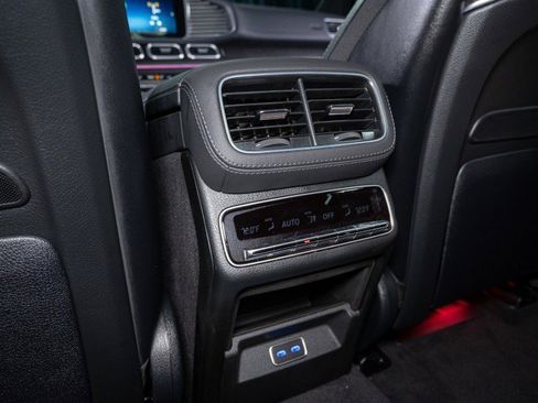 New 2025 Mercedes-Benz GLS 580 4MATIC image 27