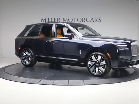 New 2026 Rolls-Royce Cullinan AWD/4WD image 6