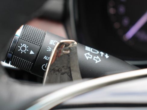 Used 2018 Cadillac CTS Luxury image 25