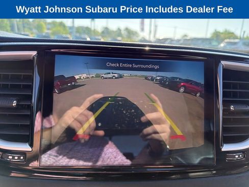 Used 2022 Chrysler Pacifica Touring-L FWD image 24