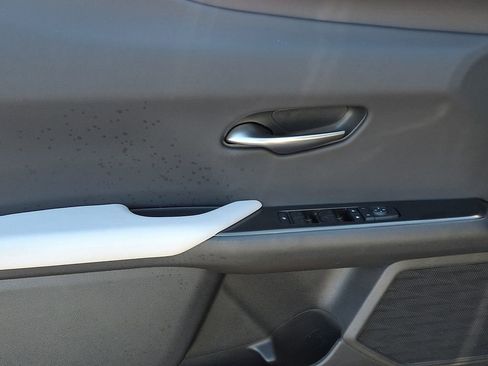 Used 2025 Lexus UX 300h AWD w/ Accessory Package (Z1) image 13