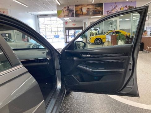 Used 2020 Nissan Altima 2.5 S image 34