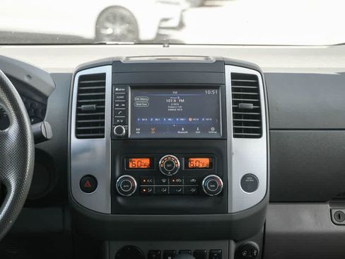 Used 2020 Nissan Frontier SV w/ Midnight Edition Floor Mats RWD image 14