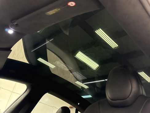 Used 2021 Tesla Model S Long Range image 10
