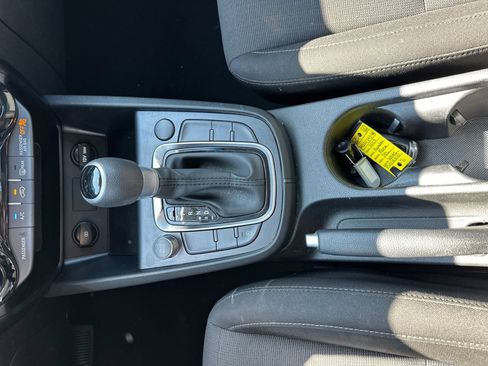 Used 2023 Hyundai Kona SEL FWD image 23