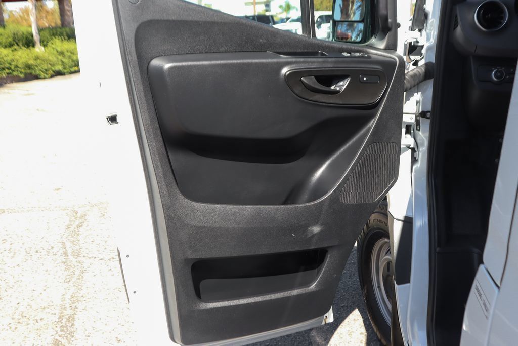 Used 2026 Mercedes-Benz Sprinter 2500 image 20