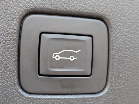 Used 2024 Buick Envista Avenir image 18