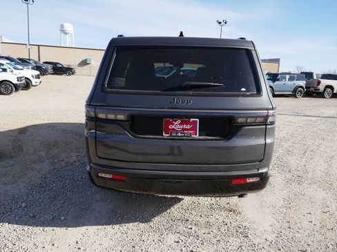 New 2026 Jeep Grand Wagoneer Limited w/ Premium Group II AWD/4WD image 5