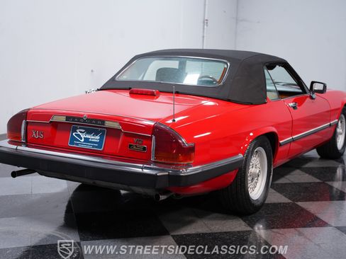 Used 1991 Jaguar XJS V12 Convertible RWD image 10