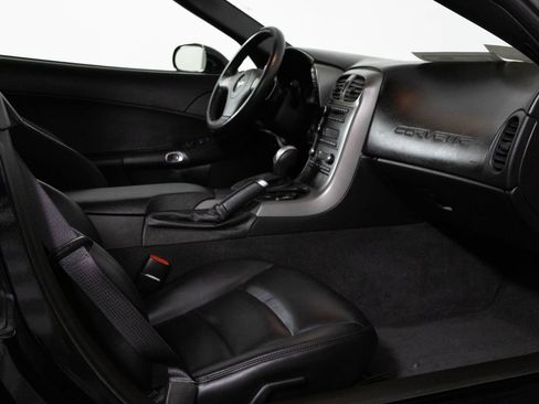 Used 2007 Chevrolet Corvette Coupe image 30